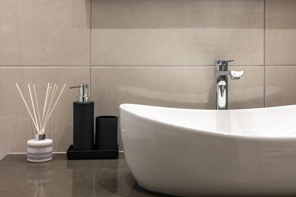 Apartman Drago 4* - 2 Minutes From The Town Centre Split Eksteriør billede