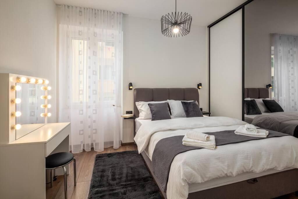 Apartman Drago 4* - 2 Minutes From The Town Centre Split Eksteriør billede